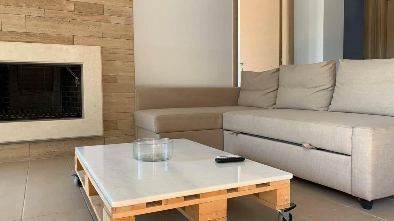 Niovi Boutique Apartments อาฟิโตส ภายนอก รูปภาพ